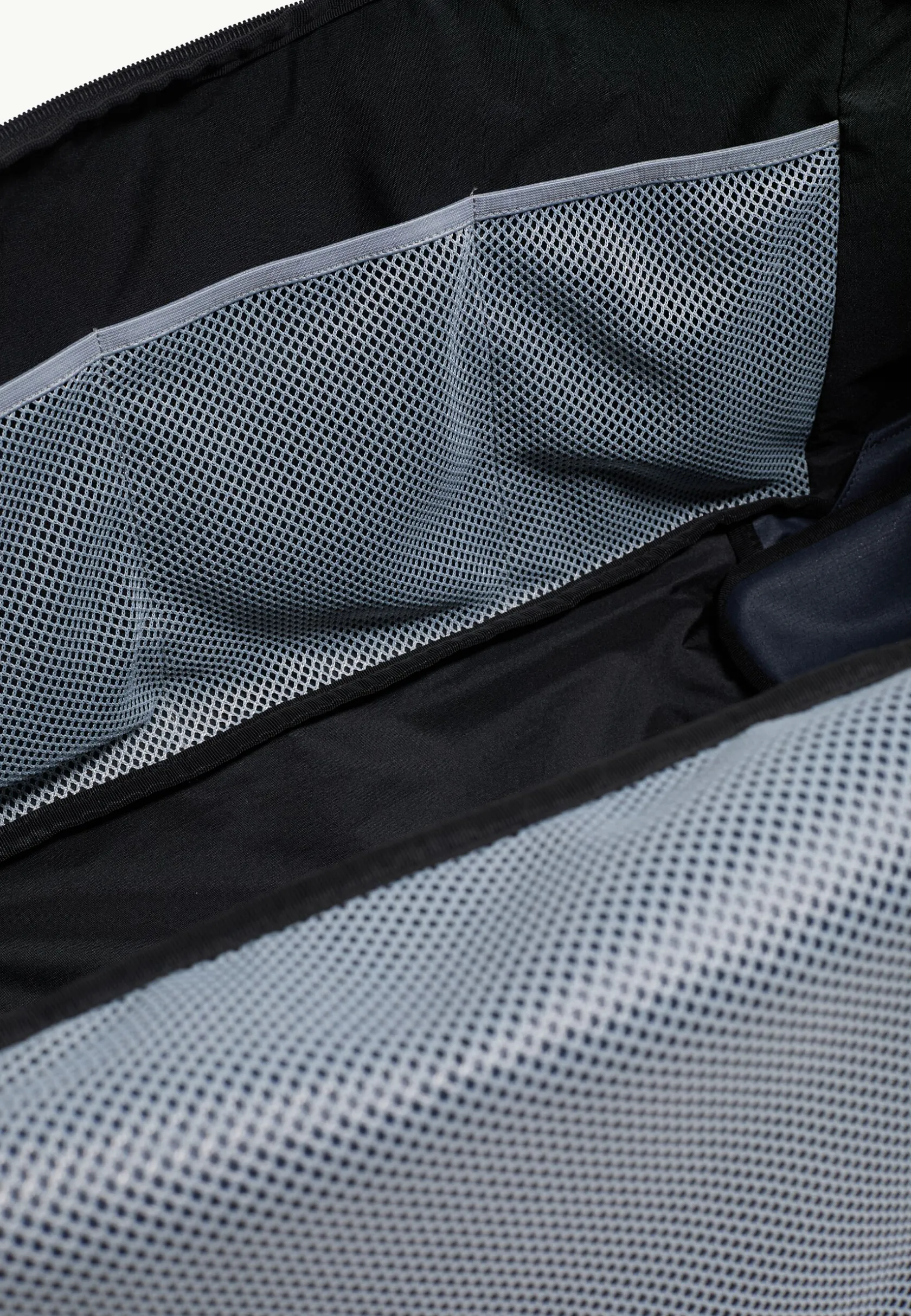 Online All-in Duffle Wheeler 90 Duffles & Reisegepäck
