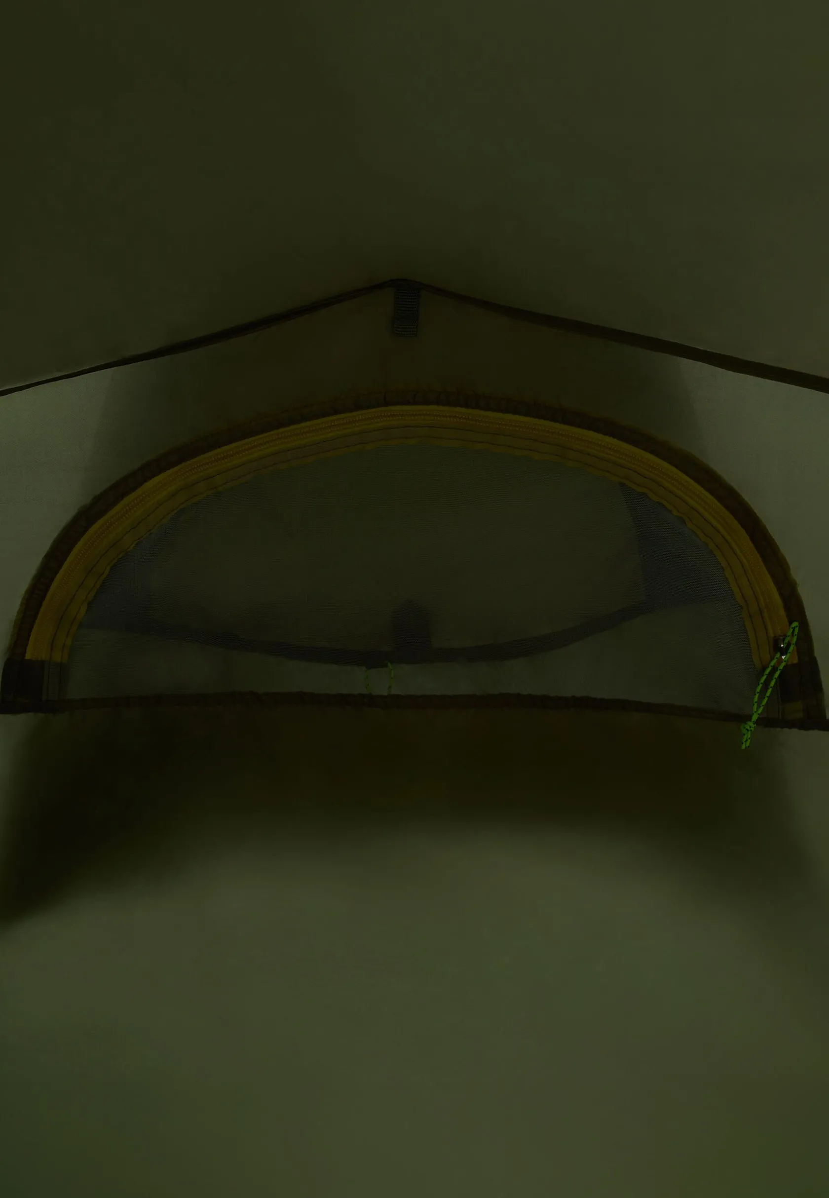 Best North Tunnel III Zelte